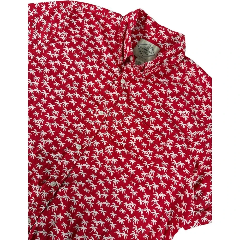 St. John's Bay Red Palm Tree Print Button Up Shirt Men's L Tropical Short Sleeve
